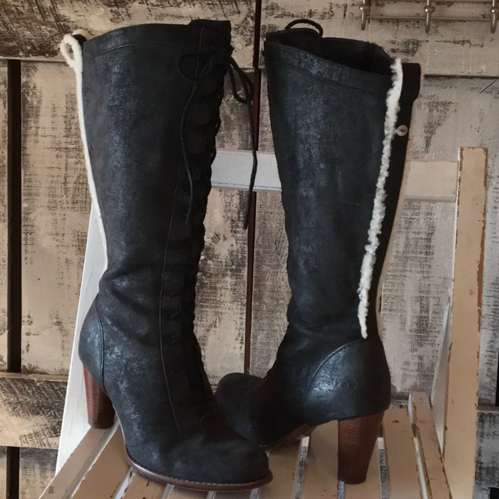 UGG Black Lace-Up Shearling-Trim Heeled Boots